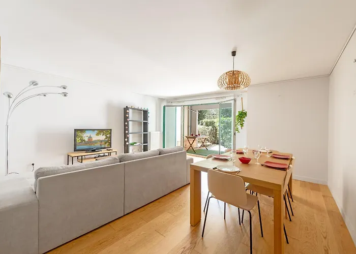 T3 Hypercentre Avec Parking Gratuit Et Terrasse تولوز